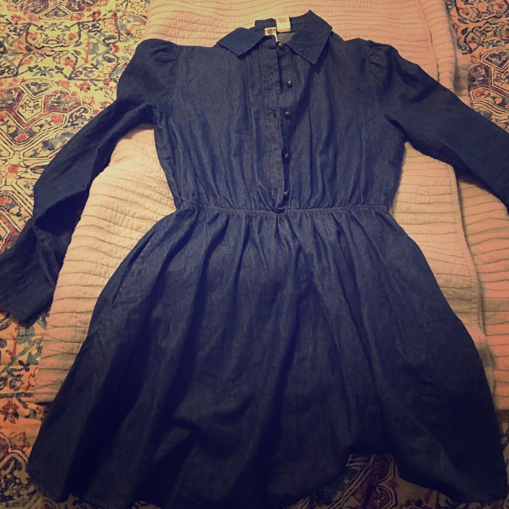 Denim dress